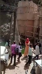 त्रिनेत्र गणेश मंदिर मार्ग पर दो किमी तक लगी वाहनों की कतार