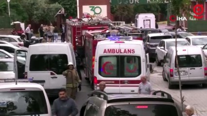 Küçükçekmece'de özel bir okulda deney sırasında yaşanan patlama anı kamerada