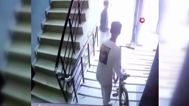 Les moments où deux enfants volent des vélos dans Batman