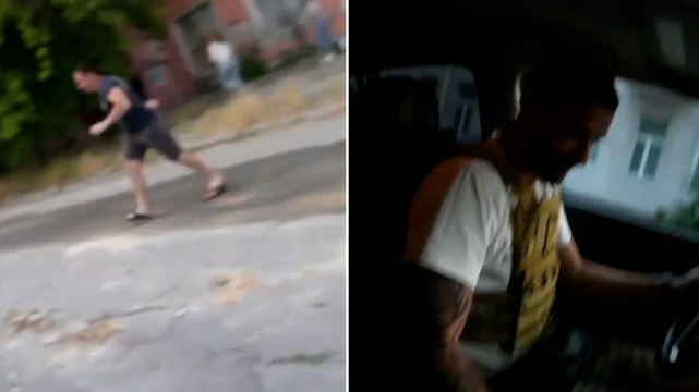 BBC News crew flee from Russian shelling during Kherson floods interview