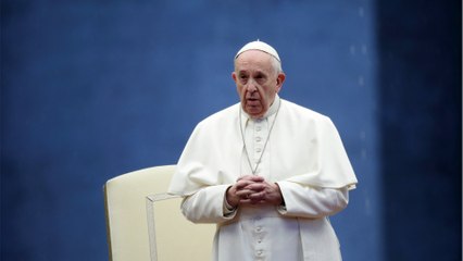 GALA VIDEO - Le pape François “opéré en urgence” : ces révélations qui inquiètent