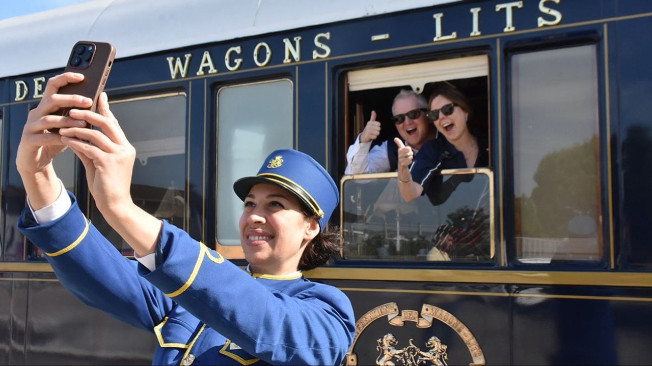 Tarihi Orient Express treni Türkiye'ye giriş yaptı