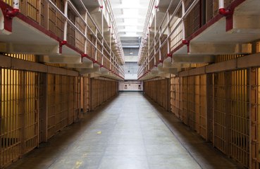 Un ancien agent du FBI qui a espionné les États-Unis pour la Russie pendant 20 ans a été retrouvé mort !