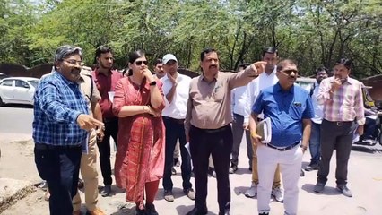 कलक्टर पहुंची रोड देखने, टू-वे होगा ​एलिवेटेड रोड