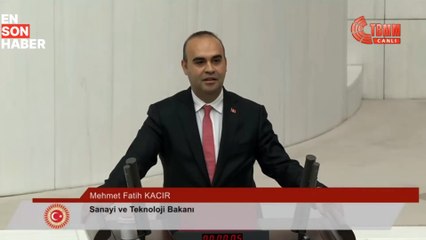 Sanayi ve Teknoloji Bakanı Mehmet Fatih Kacır, TBMM'de yemin etti