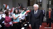 Mattarella a Parigi dagli studenti italiani: con voi cresce l'Europa