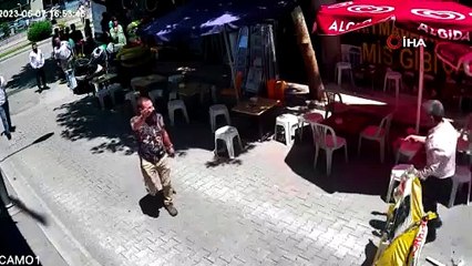Adliye karşısındaki silahlı kavga kameralara yansıdı