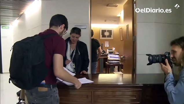 Sumar registra la coalición con Podemos y otros 14 partidos en la Junta Electoral