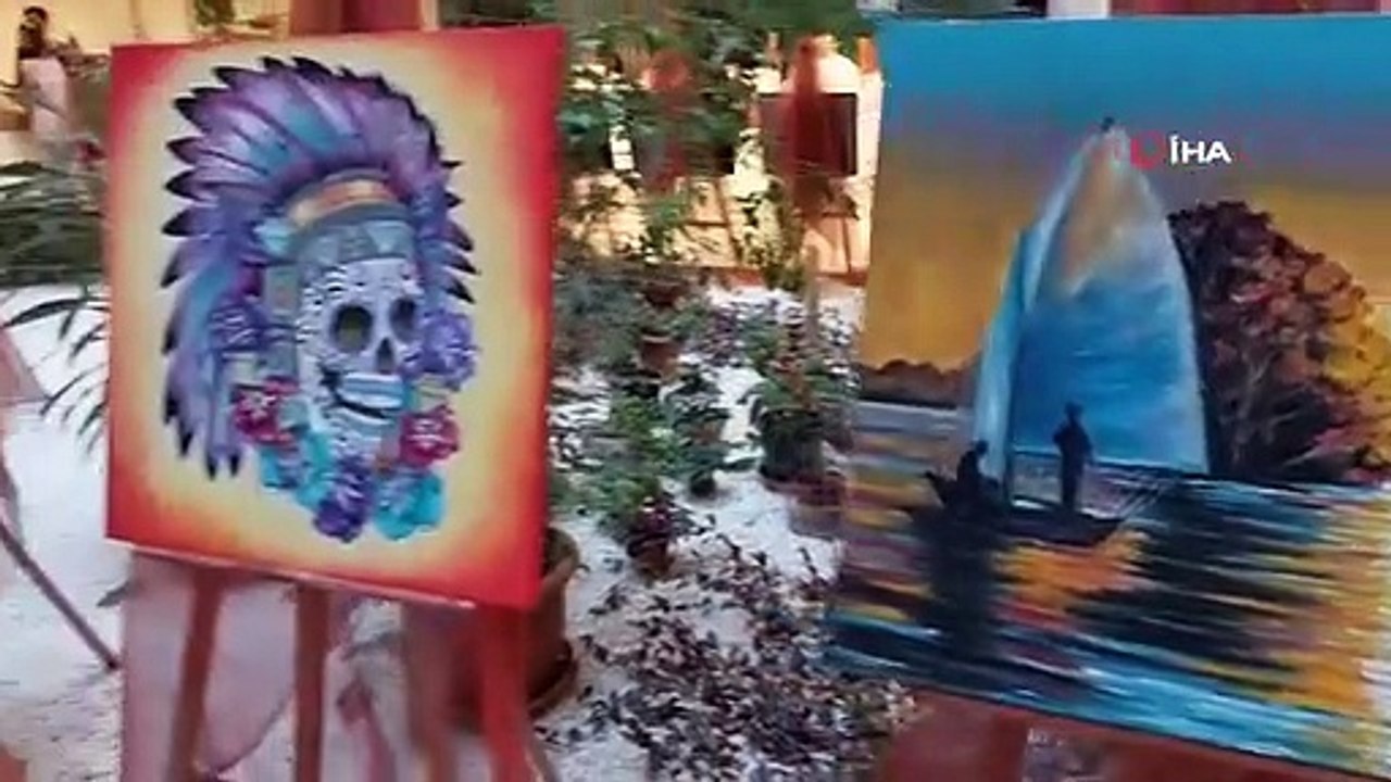 Les produits artisanaux des condamnés qui suivent des cours en prison ont été exposés