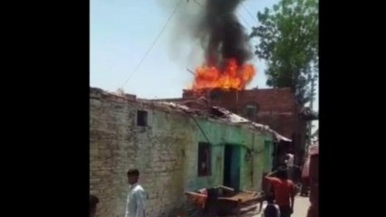 दो मासूमों को निगल गया भीषण अग्निकांड, चारों तरफ मची चीख-पुकार