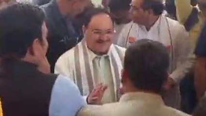 जेपी नड्डा की टिफ़िन पर चर्चा, कार्यकर्ताओं संग नोएड़ा में मंथन