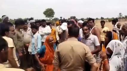 टीकमगढ़: युवक ने फांसी लगाकर की आत्महत्या,पुलिस पर प्रताड़ना के आरोप,जाने माजरा