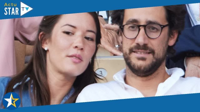 PHOTOS Thomas Hollande et Emilie Broussouloux amoureux tactiles, câlins et tendres caresses en tribu