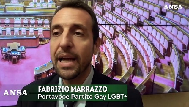 Nata con noi , la storia di due mamme e una figlia divenute famiglia