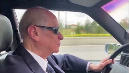 MHP'den Ferdi Tayfur şarkısıyla Devlet Bahçeli videosu