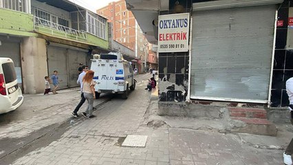 Diyarbakır’da polise güvenlik kamerasını veren esnafın iş yeri kurşunlandı