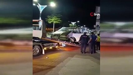 Tokat'ta Kamyonet ve Otomobil Çarpışması: 1'i Çocuk 4 Yaralı