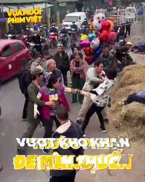 Hậu trường Cuộc Đời Vẫn Đẹp Sao: Cảnh đám ma các diễn viên ngẫu hứng thêm thoại, đang cảm xúc vẫn nghĩ đến số đề, vượt mọi khó khăn để mang đến những thước phim chân thật | Điện Ảnh Net