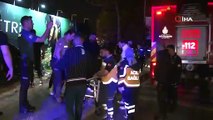 Kadıköy’de kontrolden çıkan araç aydınlatma direğine çarptı: 1 ağır yaralı