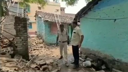 হঠাৎ প্রচণ্ড শব্দ, ঘরগুলো কেঁপে উঠল ! ভয়ে ভয়ে বাইরে বের হতেই আঁতকে উঠল সকলে