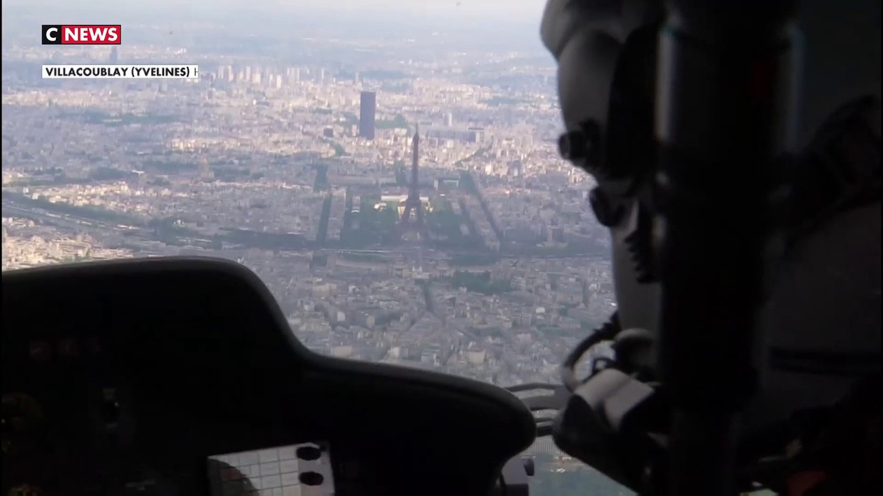 14 juillet : dans les airs, les troupes se préparent