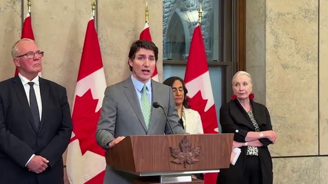 Cientos de bomberos de EEUU acuden a Canadá para luchar contra los incendios