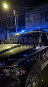 #Preliminar Policías y paramédicos municipales arribaron hasta la colonia Francisco Silva Romero de Tlaquepaque, localizaron muerto al velador de una finca en la que había diversos animales exóticos #GuardiaNocturna
