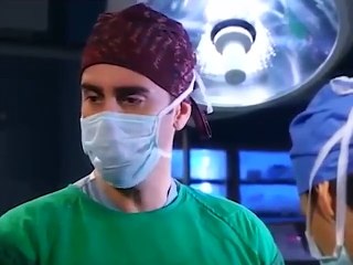 نبض الحياة الحلقة 23 - سوات يقوم بعمل جريء في غرفة العمليات