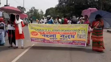 পশ্চিম বর্ধমান: আদিবাসীরা যা করলেন নামাতে হল বিশাল পুলিশ বাহিনী!