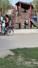 Un refugiado sirio apuñaló a niños y a un adulto en un parque infantil de la ciudad de Annecy, Francia.
