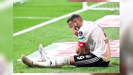 Il n'a pas pleuré pour rien ! Cenk Tosun restera à l'écart des champs verts pendant des mois