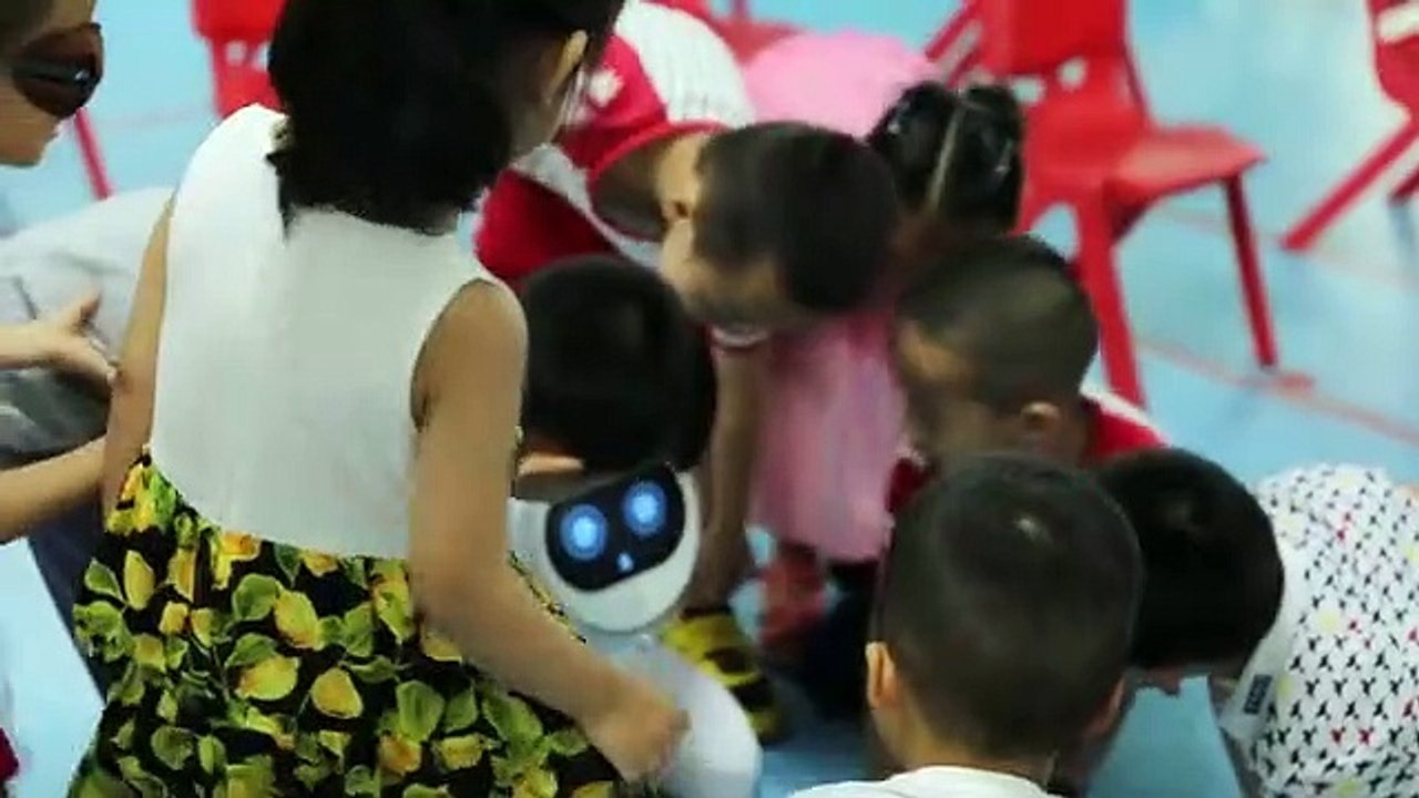 Çinli girişimci Guo Changchen, çocuklar için yapay zeka tabanlı öğrenme sistemleri geliştiriyor