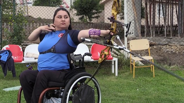 BOLU - Şampiyon para milli okçu Merve Nur Eroğlu yayını olimpiyat kotası için çekiyor