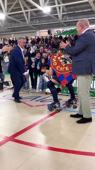 El Barça de hockey patines levanta su OK Liga 32