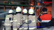 Diduga Akibat Kebocoran Gas, Pabrik Pengolahan Kaca Terbakar di Cakung