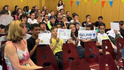 Quand les collégiens peuvent parler à voix haute