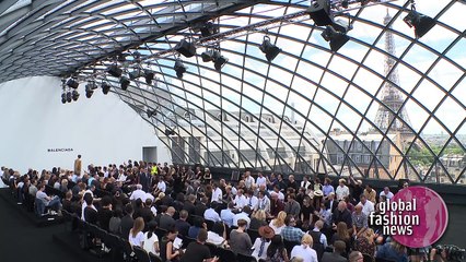 Balenciaga Spring_Summer 2017 Men's Runway Show _ Global Fashion News