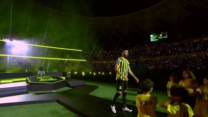 اتحاد جدة يقدم نجمه الجديد #كريم_بنزيما في استاد الجوهرة  #العربية_عاجل