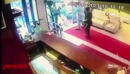 İstanbul'da sokak ortasında silahlı çatışma! Ölüler ve yaralılar var