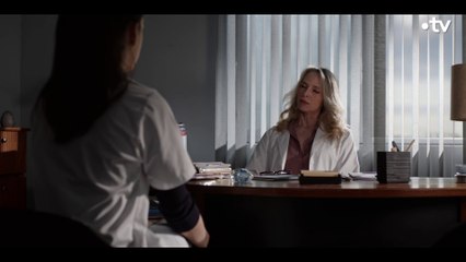 Un Si Grand Soleil : C'est MEGA TENDU entre Janet et Laurine...