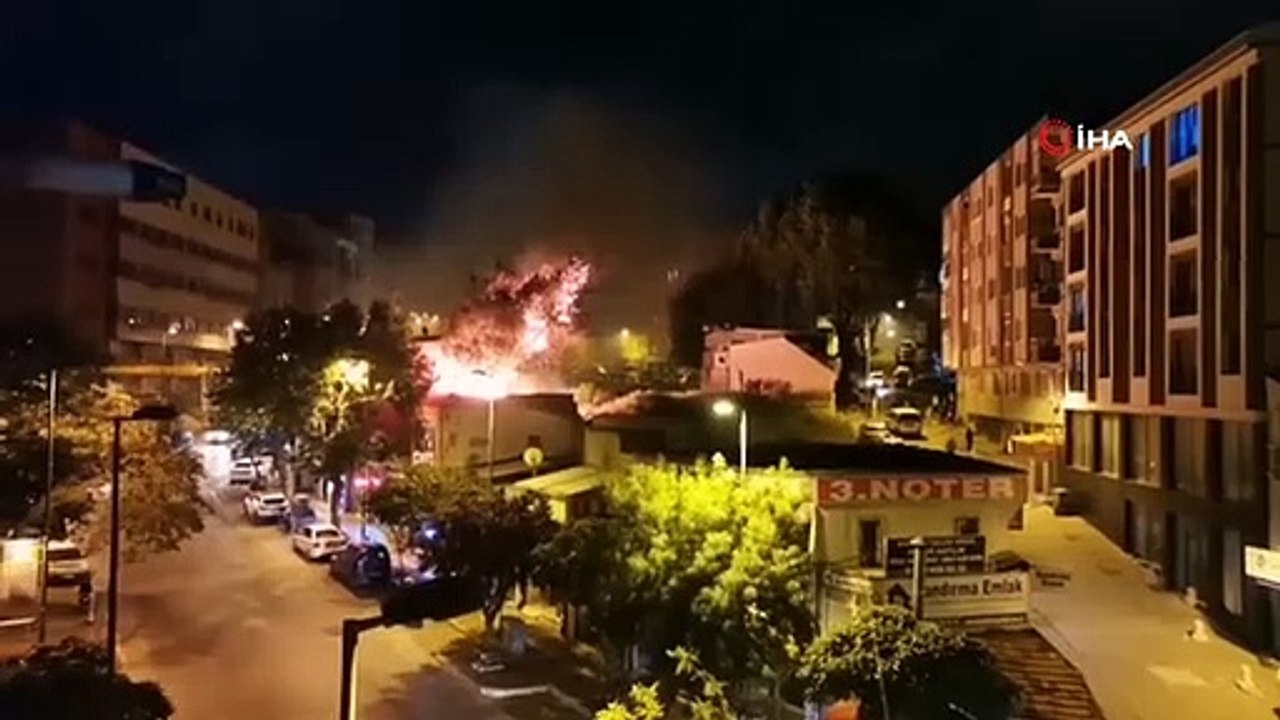 Le feu dans la prairie de Bandırma a fait peur