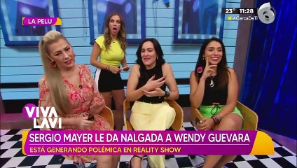 Sergio Mayer le da nalgada a Wendy Guevara