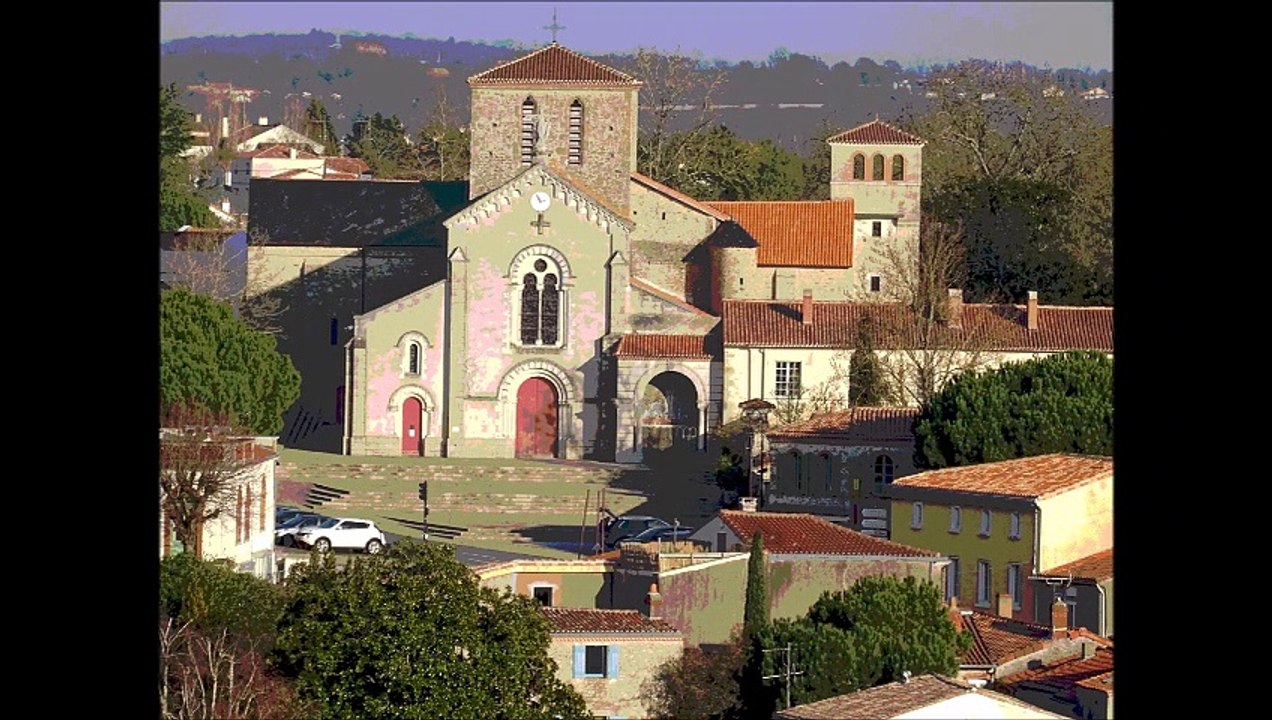 Lieux de culte (montage artistique) - Mon mari est bien malade (traditionnel) - Eric : guitares, mandolines, chant.