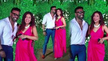 Sonnalli Seygall Grand Reception में Divya Agarwal Bf Apurva Padgaonkar Romantic Video Viral
