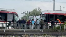 Samsun'da iki tramvay kafa kafaya çarpıştı: 1'i ağır, 14 yaralı