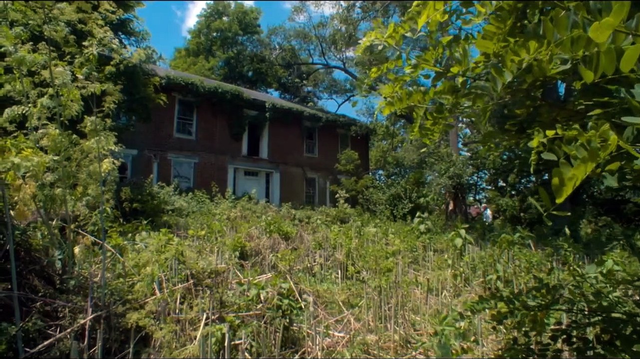 The Hopewell Haunting Trailer OV