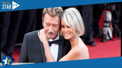 Johnny Hallyday, ses relations compliquées avec la famille de Laeticia révélées : “Il n'avait d'autr