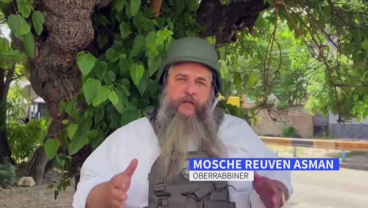 Hochwasser in Cherson: Helfer beschossen - massenhaftes Fischsterben