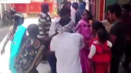 जहानाबाद में पारिवारिक विवाद में बीच रोड पर खूबे चले लाठी-डंडे, वीडियो देखकर हो जाएंगे हैरान