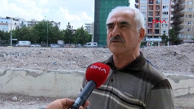 LES PROPRIÉTAIRES DU SITE DE LA GALERIE ONT DIT 'LAISSEZ CONSTRUIRE LE BÂTIMENT', L'AVERTISSEMENT 'SOL' DONNÉ PAR L'EXPERT